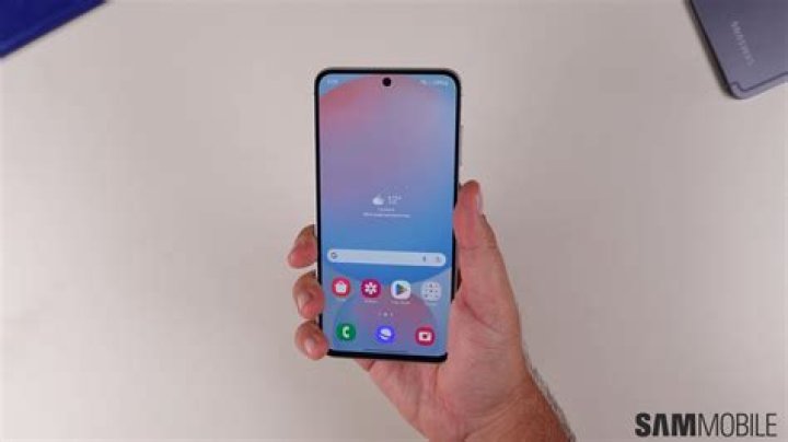 Why is my Galaxy S8 lagging?